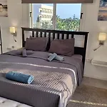 Nissi Golden Sands Paradi